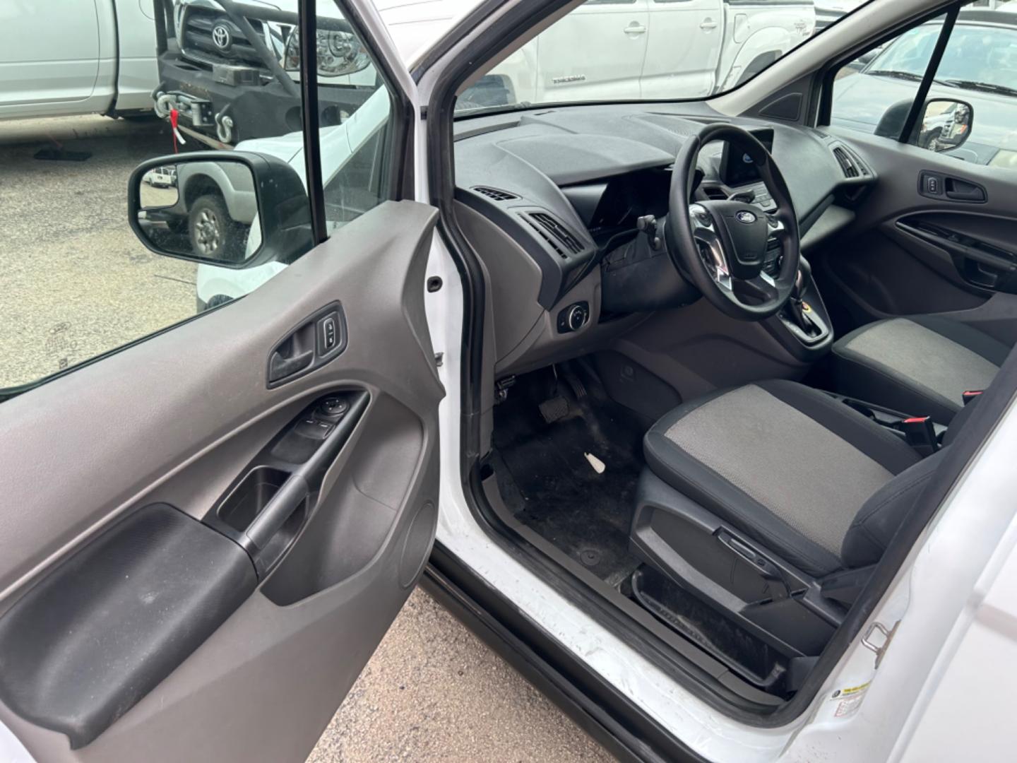 2020 White Ford Transit Connect Cargo Van XL LWB w/Rear 180 Degree Door (NM0LS7E25L1) with an 2.5L L4 DOHC 16V engine, 6A transmission, located at 1687 Business 35 S, New Braunfels, TX, 78130, (830) 625-7159, 29.655487, -98.051491 - Photo#10